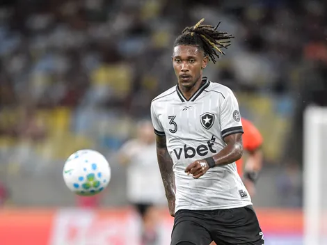 Botafogo define saída de Ythallo e deve negociar o zagueiro com time europeu