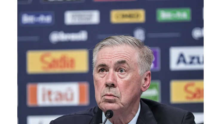 Carlo Ancelotti, técnico da Seleção Brasileira até 2030