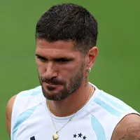 Scaloni escala Simeone na vaga de De Paul na Argentina