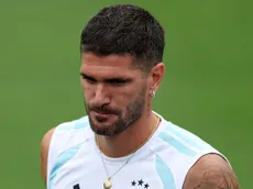 Scaloni escala Simeone na vaga de De Paul na Argentina