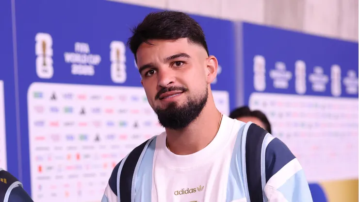 KANSAS CITY, MISSOURI - JULY 11: Jose Manuel Lopez #21 of Argentina arrive at the stadium before the FIFA World Cup 2026 Quarter Final match between Argentina and Switzerland at Kansas City Stadium on July 11, 2026 in Kansas City, Missouri. (Photo by Kevin C. Cox/Getty Images)