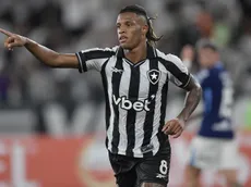 Danilo, do Botafogo, pode substituir Bruno Guimarães no Newcastle