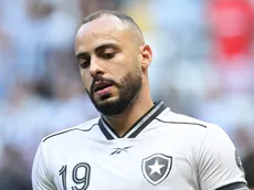 Botafogo perde Arthur Cabral e confirma Léo Linck no gol