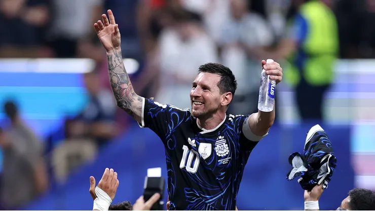 ATLANTA, GEORGIA - JULY 15: Lionel Messi #10 of Argentina celebrates with teammates after the 2-1 win during the FIFA World Cup 2026 Semi Final match between England and Argentina at Atlanta Stadium on July 15, 2026 in Atlanta, Georgia. (Photo by Buda Mendes/Getty Images)