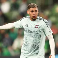 Internacional pode fechar com Rafael Navarro, atacante ex-Palmeiras
