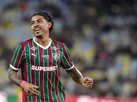 John Kennedy quer ficar, mas Fluminense aguarda nova oferta da Lazio