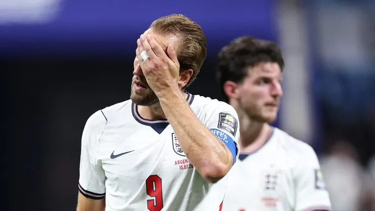 ATLANTA, GEORGIA - JULY 15: Harry Kane #9 of England reacts after the 1-2 loss during the FIFA World Cup 2026 Semi Final match between England and Argentina at Atlanta Stadium on July 15, 2026 in Atlanta, Georgia. (Photo by Justin Setterfield/Getty Images)