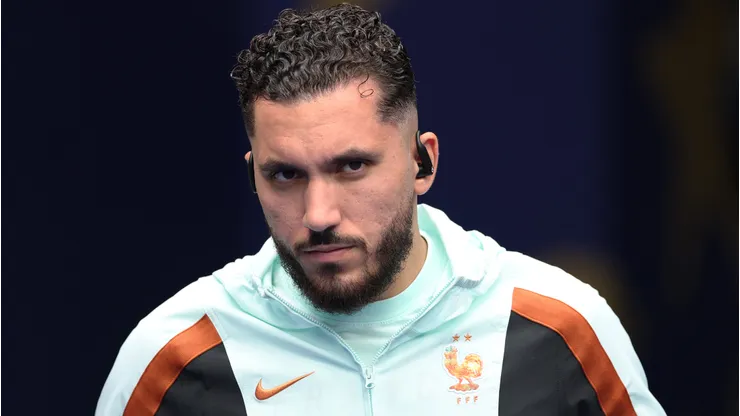 Cherki antes da partida contra a Noruega na Copa do Mundo de 2026.