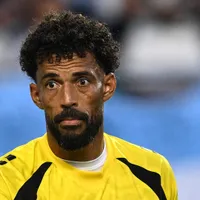 Vozinha, goleiro de Cabo Verde na Copa, recebe oferta do Colo-Colo