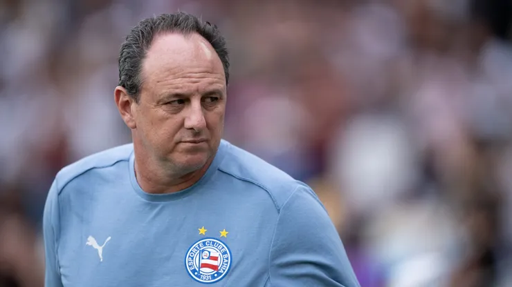 Rogério Ceni técnico do Bahia durante partida contra o Fluminense no estádio Maracanã pelo campeonato Amistoso. Foto: Jorge Rodrigues/AGIF
