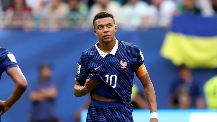 MIAMI GARDENS, FLORIDA - JULY 18: Kylian Mbappe #10 of France reacts after England scores their fifth goal during the FIFA World Cup 2026 Bronze Final between France and England at Miami Stadium on July 18, 2026 in Miami Gardens, Florida. (Photo by Kevin C. Cox/Getty Images)