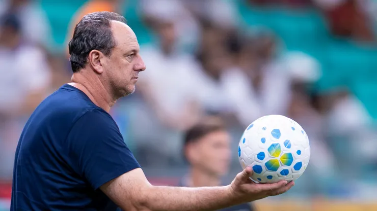 BA - SALVADOR - 17/07/2026 - BRASILEIRO A 2026, BAHIA X CHAPECOENSE - Rogerio Ceni tecnico do Bahia durante partida contra o Chapecoense no estadio Fonte Nova pelo campeonato Brasileiro A 2026. Foto: Jhony Pinho/AGIF