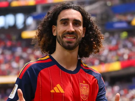 Cucurella faz história com dois Mundiais