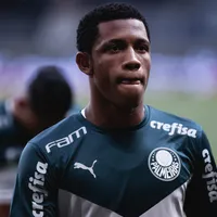 Palmeiras cogita pagar R$ 175 milhões por Danilo