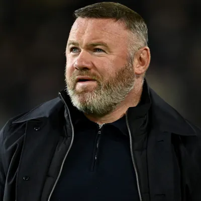Rooney critica shows da final da Copa de 2026