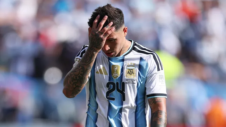 Enzo Fernández foi expulso na final entre Espanha e Argentina. Foto: Justin Setterfield/Getty Images