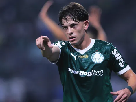 Giay entra na mira de Genoa e Roma