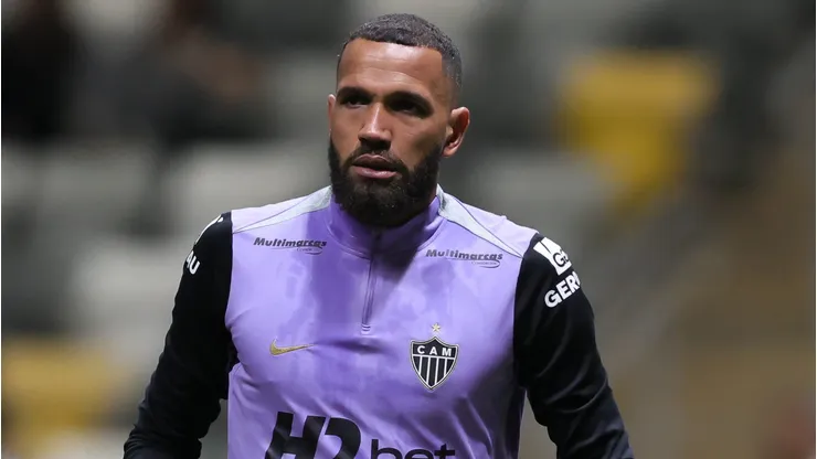 Everson jogador do Atletico durante aquecimento antes da partida contra o Ceara no estadio Arena MRV pelo campeonato Copa Do Brasil 2026. Foto: Gilson Lobo/AGIF