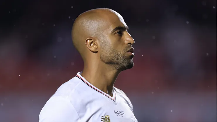 Lucas Moura tem futuro incerto no São Paulo.