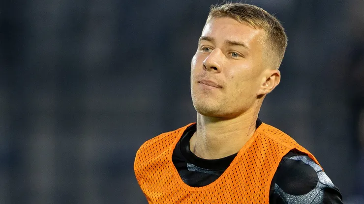 Charles jogador do Corinthians durante aquecimento antes da partida contra o Bragantino no estadio Cicero De Souza Marques pelo campeonato Brasileiro A 2025.