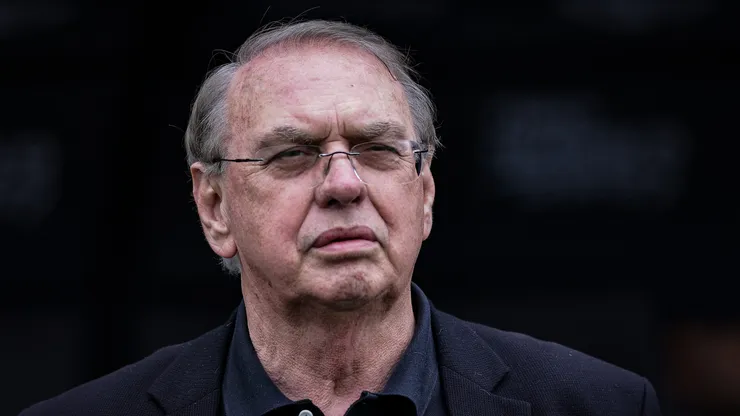 SP - SAO PAULO - 09/11/2025 - BRASILEIRO A 2025, CORINTHIANS X CEARA - Osmar Stabile presidente do Corinthians durante aquecimento antes da partida contra o Ceara no estadio Arena Corinthians pelo campeonato Brasileiro A 2025. Foto: Fabio Giannelli/AGIF