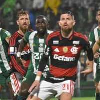 Flamengo vence com um gol contra estranho da Chapecoense