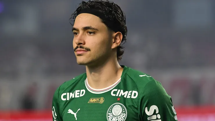 Mauricio jogador do Palmeiras durante partida contra o Sao Paulo no estadio Morumbi pelo campeonato Brasileiro A 2026.
