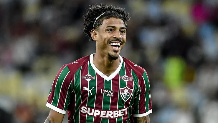 John Kennedy pode deixar o Fluminense.