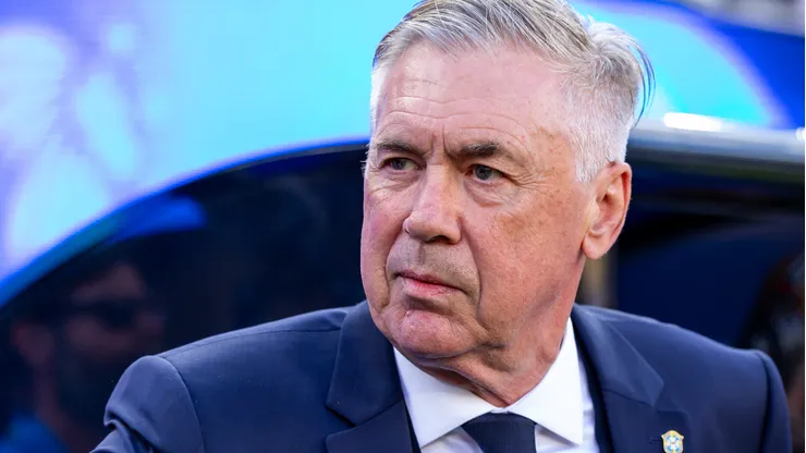 Ancelotti recusa a Itália e seguirá na Seleção Brasileira.