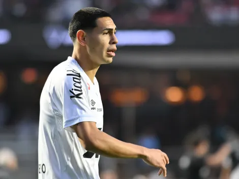 Caballero é regularizado no BID e volta a ser opção de Cuca no Santos