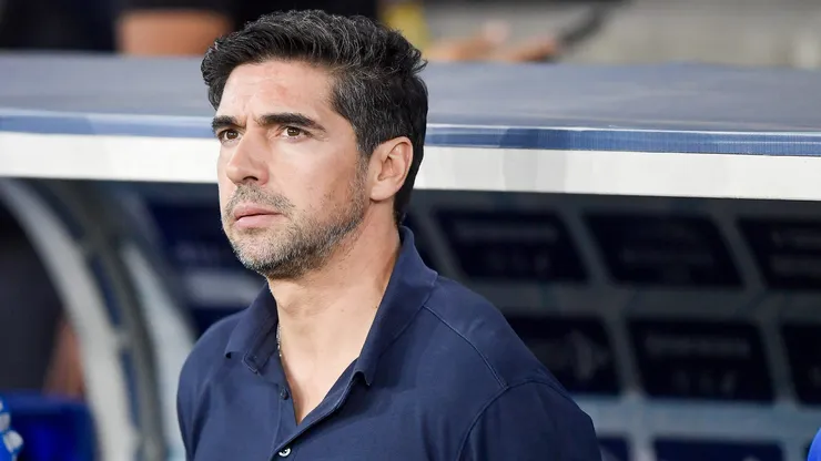 Abel Ferreira tecnico do Palmeiras durante partida contra o Flamengo no estadio Maracana pelo campeonato Brasileiro A 2026.