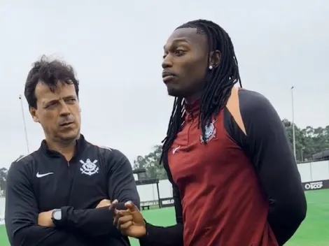 Rafael Leão ganha camisa 10 no Corinthians