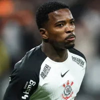 Vitória confirma compra definitiva de Cacá