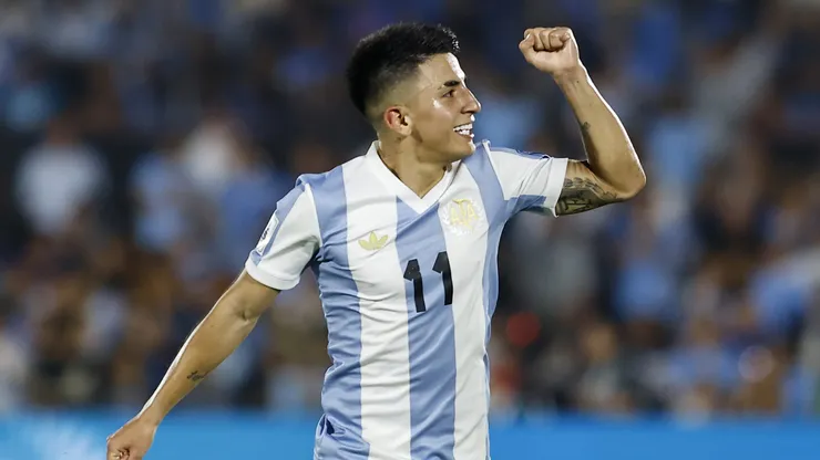 MONTEVIDEO, URUGUAY - MARCH 21: Thiago Almada of Argentina celebrates after scoring the team's first goal during the South of American FIFA World Cup 2026 Qualifier match between Uruguay and Argentina at Centenario Stadium on March 21, 2025 in Montevideo, Uruguay. (Photo by Ernesto Ryan/Getty Images)