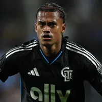 Kerwin Vargas, reforço do Athletico, brilha em despedida do Charlotte