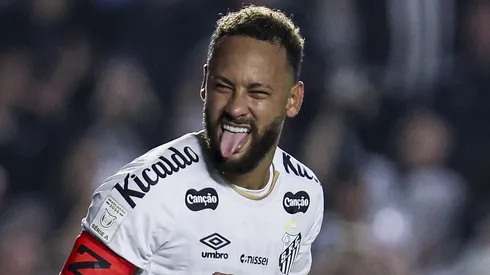Neymar curte publicação que critica Seleção Brasileira