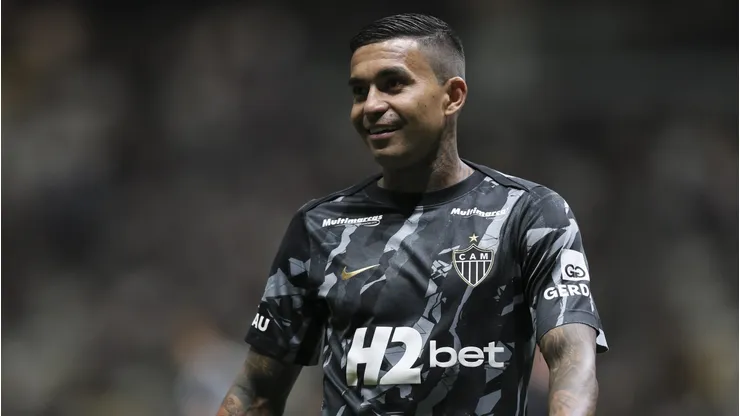 - Dudu jogador do Atletico-MG durante aquecimento antes da partida contra o Bahia no estadio Arena MRV pelo campeonato Brasileiro A 2026. Foto: Gilson Lobo/AGIF