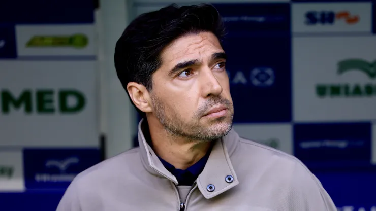 Abel Ferreira descarta necessidade de reforços no Palmeiras.