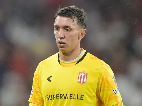 Muslera viraliza após gol 'bizarro' sofrido no Estudiantes
