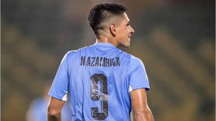Foto: Divulgação/Uruguai - Nicolas Azambuja durante partida pela Seleção do Uruguai sub-17.