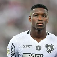 Flamengo tenta atravessar Botafogo por Luiz Henrique